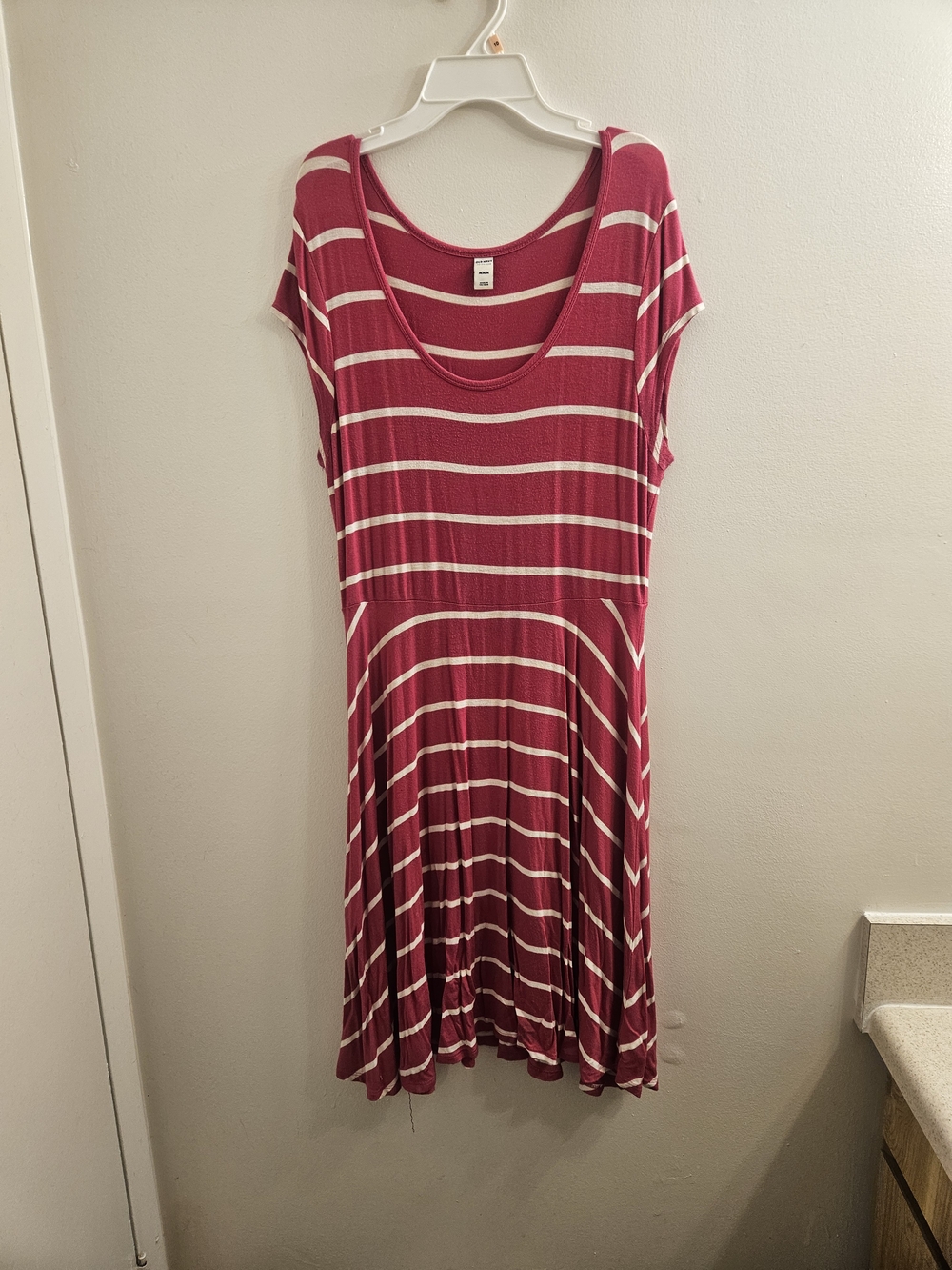 Old Navy Striped Scoop Neck Midi Dress - Raspberry & White